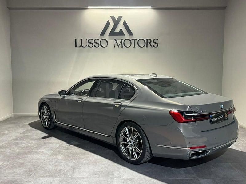 Usado BMW 745e 394 HP (289 kW) 2020 Cinzento Sedan