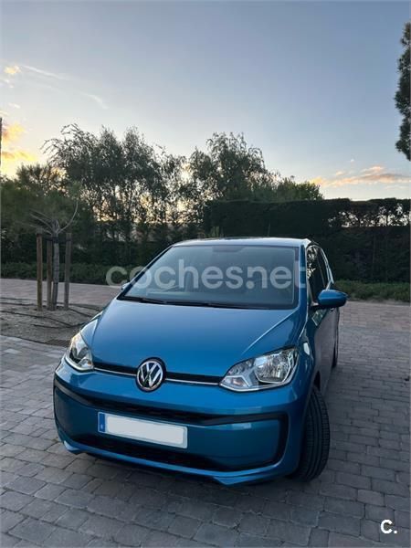 Azul Usado 2017 VW up! move up! Utilitario | 7200 € - Imagen 1/3