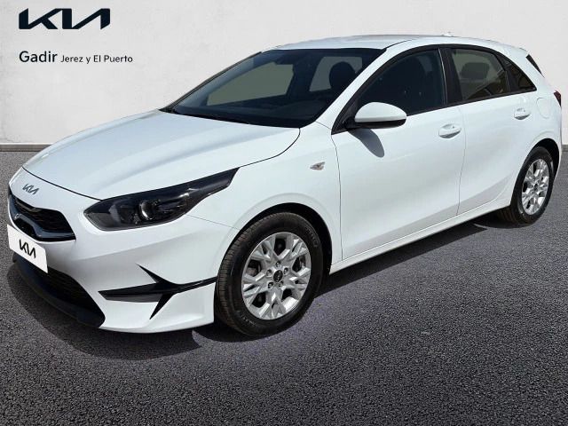 Sedán Usado 2023 Kia Ceed Berlina | 18.500 € (Precio justo) - Imagen 1/4