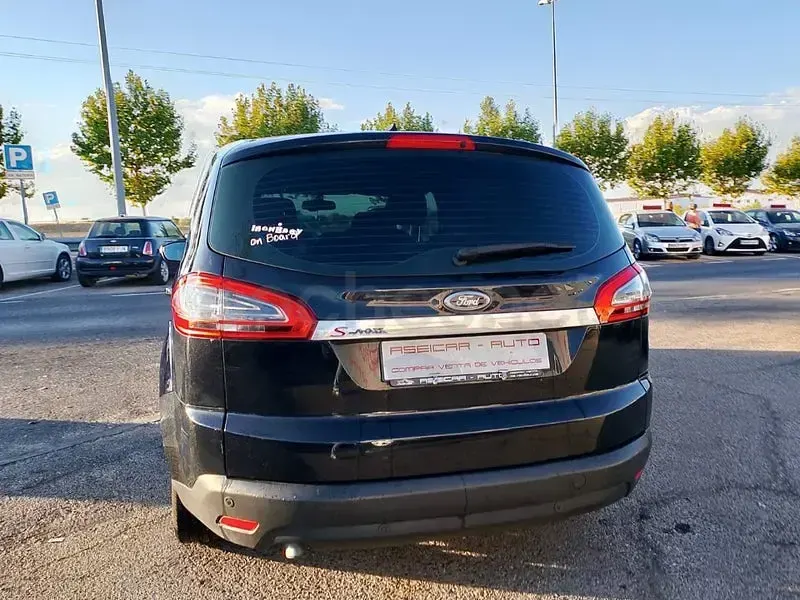 Usado Ford S-MAX Trend 115 CV (84 kW) 2014 Azul Monovolumen