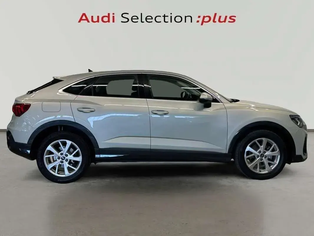 Usado Audi Q3 Sportback Advanced 150 CV (110 kW) 2022 Plateado SUV