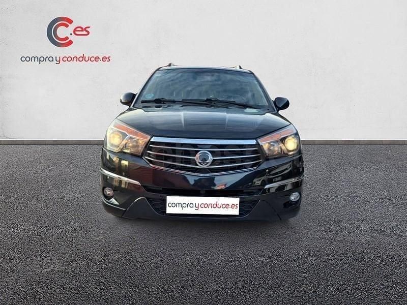 Usado Ssangyong (KGM) Rodius 178 CV (130 kW) 2016 Negro Monovolumen