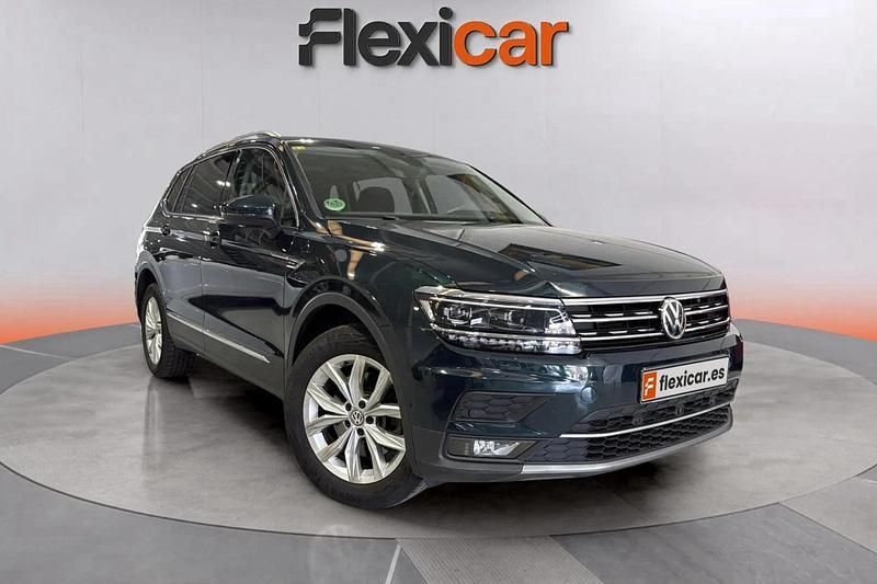 Azul Usado 2018 VW Tiguan Allspace Sportline SUV | 27.390 € (Precio justo) - Imagen 1/4