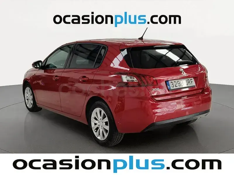 Usado Peugeot 308 Style 120 CV (88 kW) 2016 Rojo Berlina