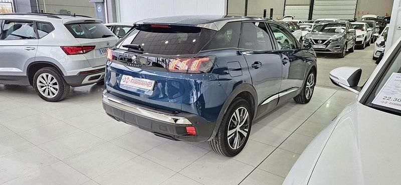 Occasion Peugeot 3008 Allure 129 ch (94 kW) 2021 Bleue SUV