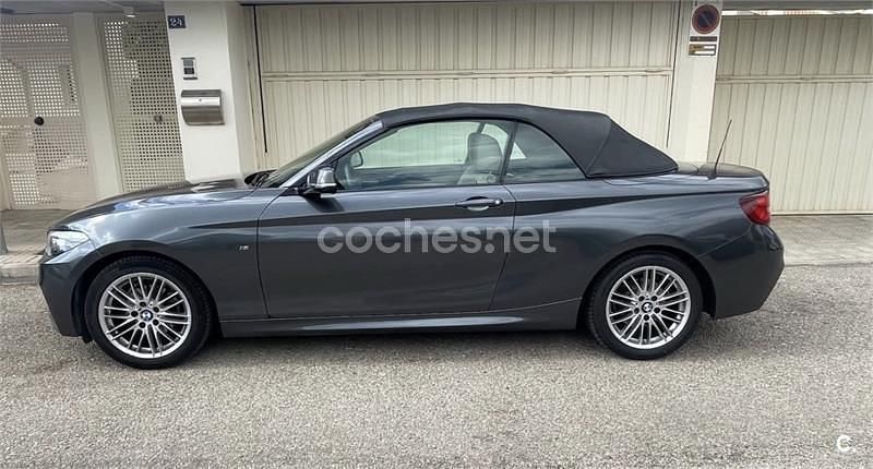 Usado BMW 218 Comfort Edition 150 CV (110 kW) 2019 Gris / plata Descapotable