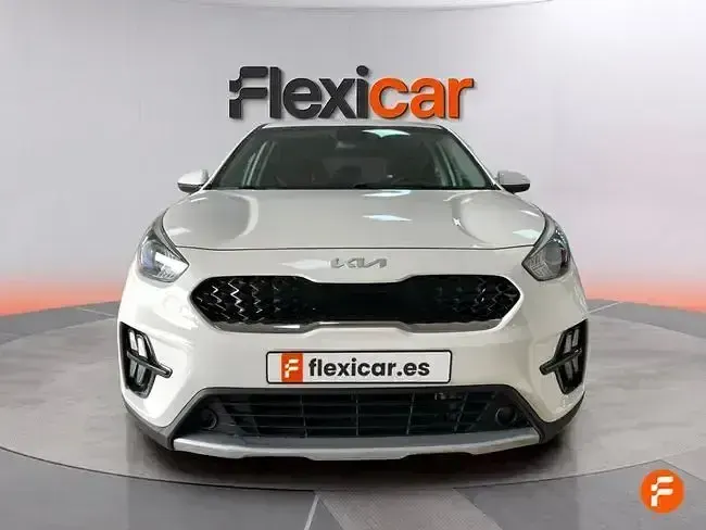 Usado Kia Niro 141 CV (103 kW) 2022 Blanco SUV