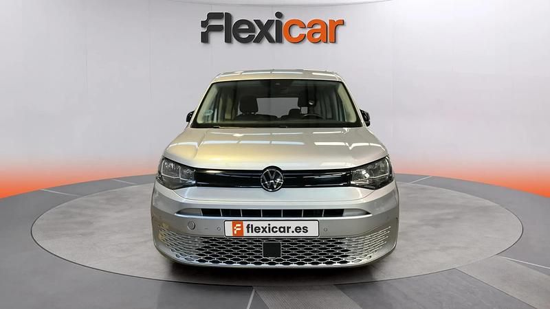 Usado VW Caddy Maxi 122 CV (89 kW) 2024 Gris Monovolumen