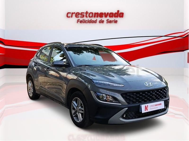 Usado Hyundai Kona 120 CV (88 kW) 2023 Gris / plata SUV