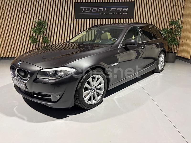 Azul Usado 2014 BMW 535 Comfort Edition Familiar | 15.500 € (Buen precio) - Imagen 1/4