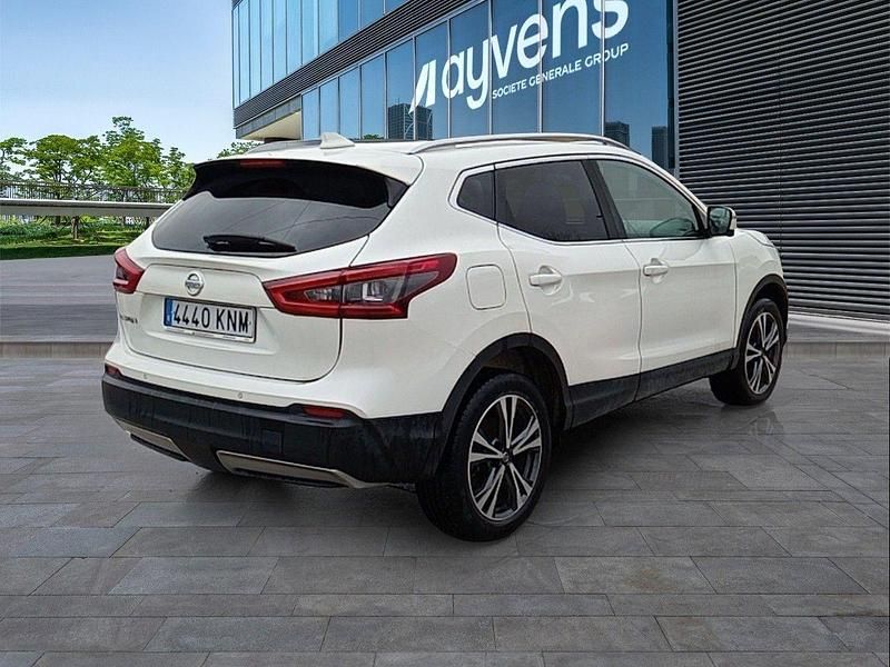 Usado Nissan Qashqai N-Connecta 110 CV (80 kW) 2018 Blanco SUV