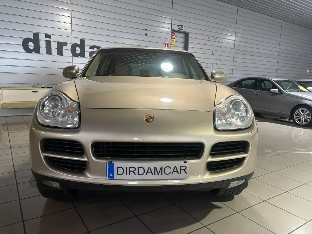 Usado Porsche Cayenne 250 CV (183 kW) 2004 Beige SUV