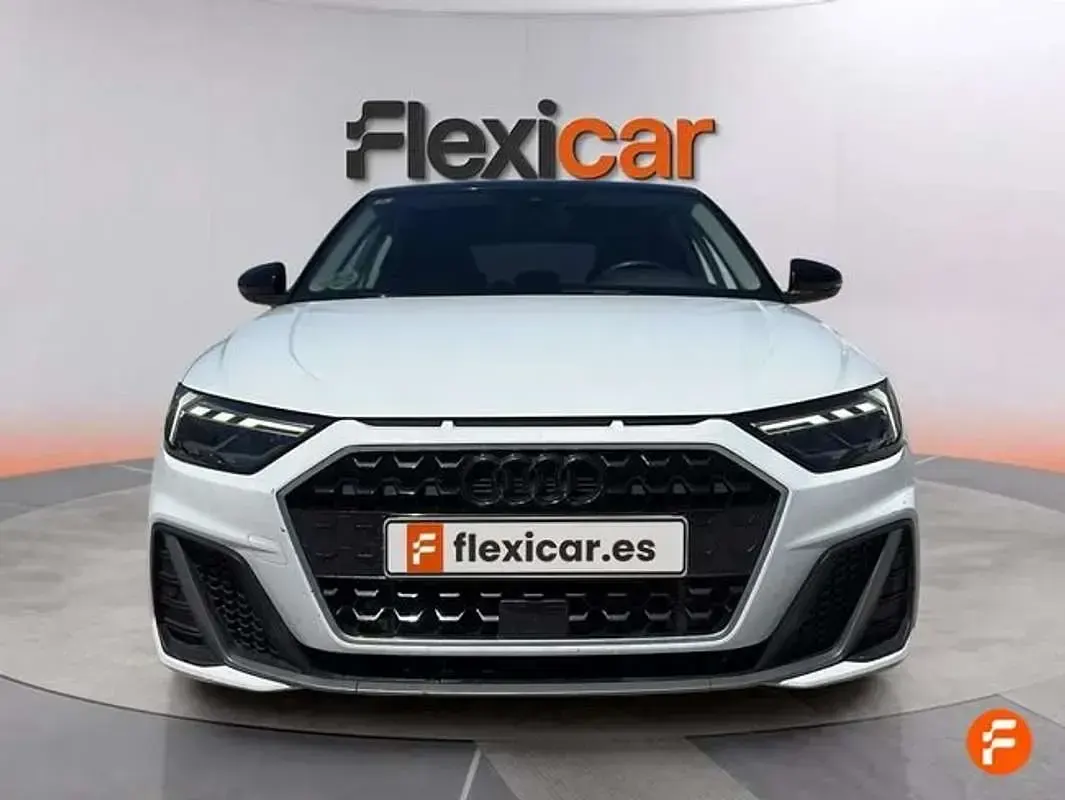 Usado Audi A1 Premium 116 CV (85 kW) 2021 Blanco SUV