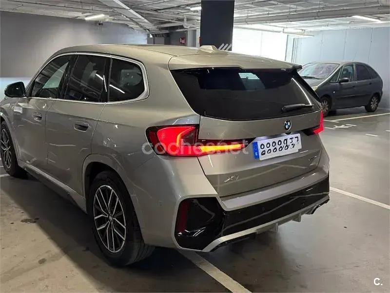 Usado BMW X1 Comfort Edition 163 CV (119 kW) 2024 Gris / plata SUV