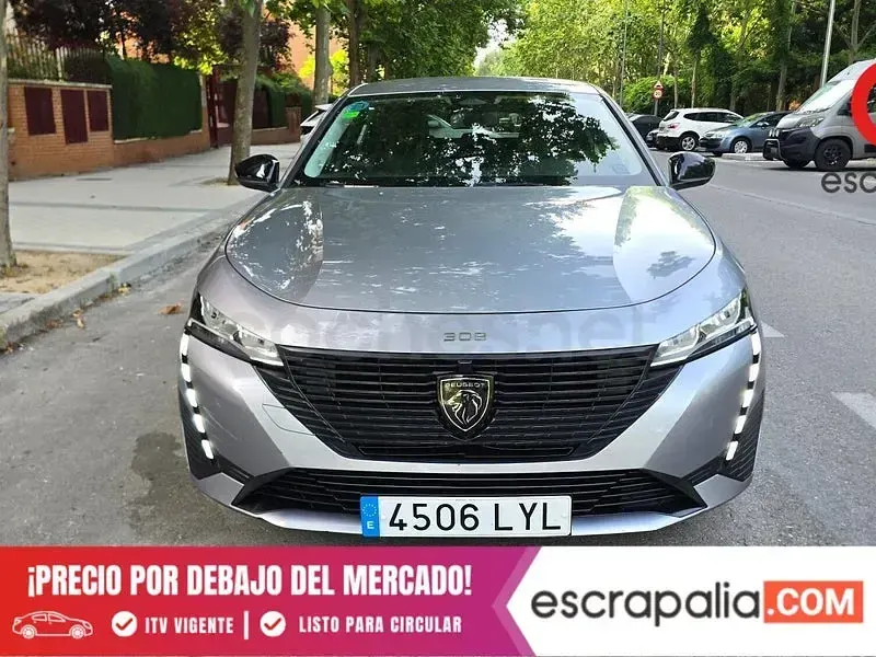 Usado Peugeot 308 SW Active 110 CV (80 kW) 2022 Gris / plata Familiar