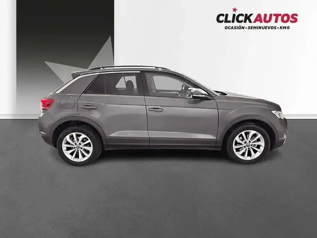 Usado VW T-Roc Life 151 CV (111 kW) 2024 Azul SUV
