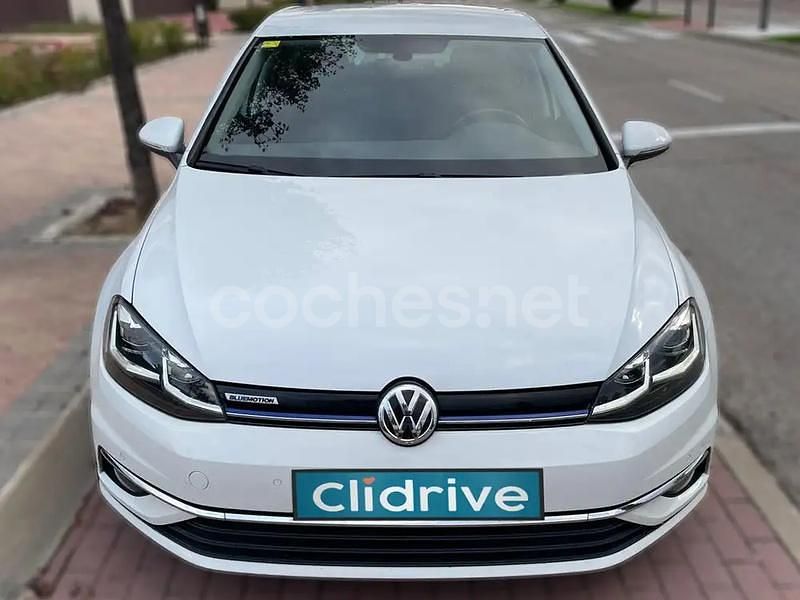 Usado VW Golf VII Advance 150 CV (110 kW) 2019 Blanco Berlina
