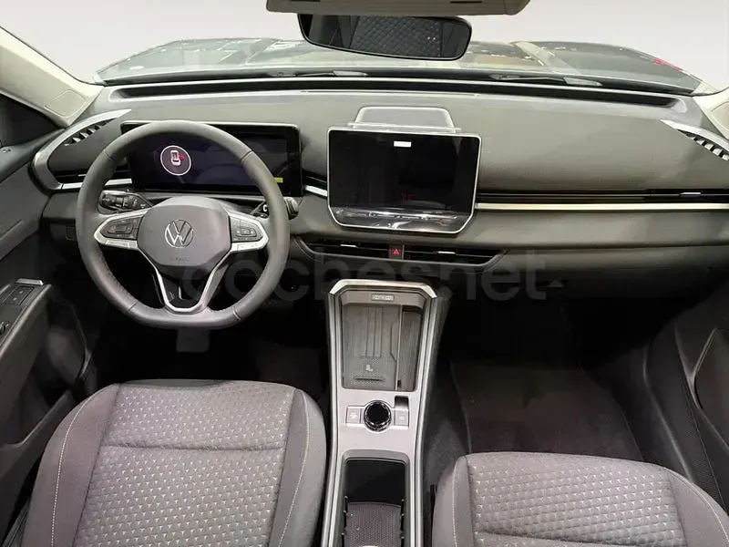 Nuevo VW T-Roc 116 CV (85 kW) 2026 Gris / plata SUV
