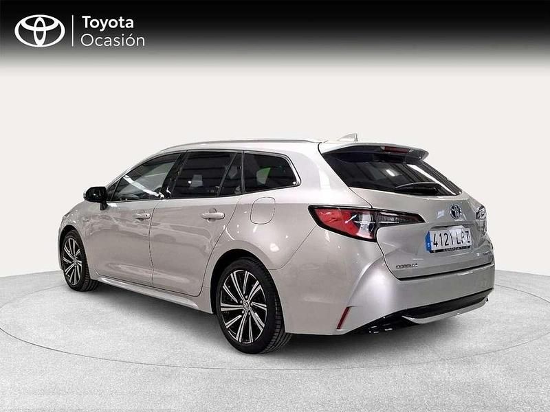 Usado Toyota Corolla Sport 181 CV (133 kW) 2021 Plateado Familiar