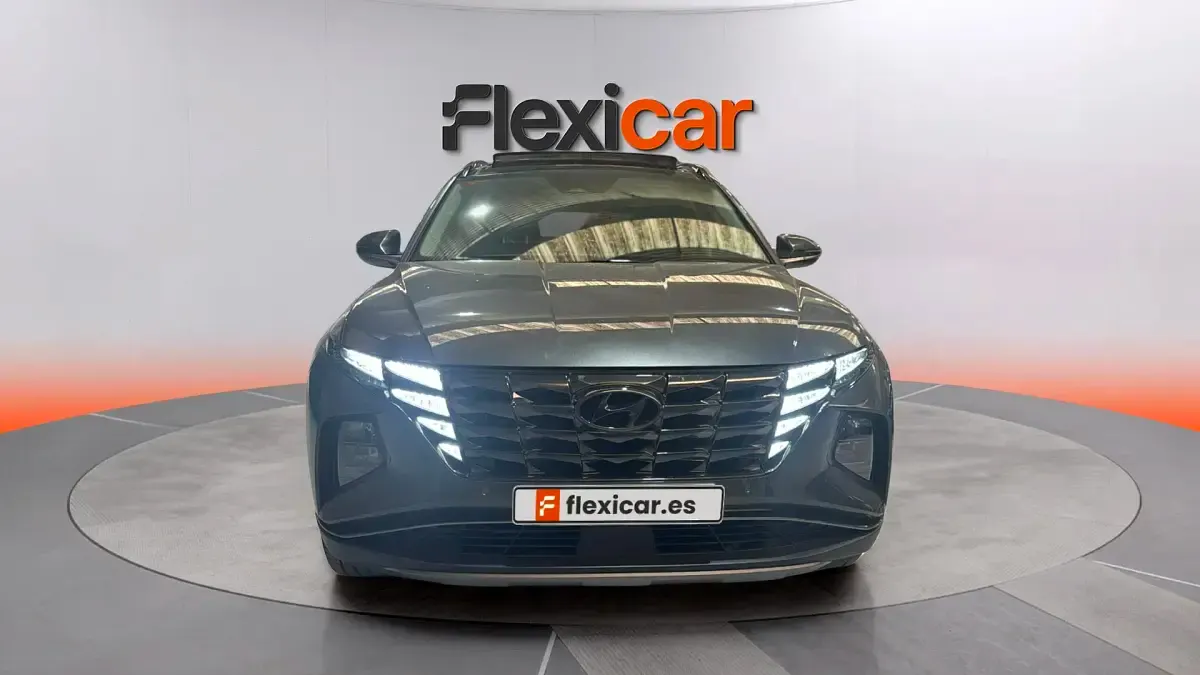 Usado Hyundai Tucson Style 265 CV (194 kW) 2021 Gris SUV