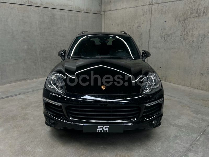 Usado Porsche Cayenne S E-Hybrid Platinum Edition 416 CV (305 kW) 2016 Negro SUV