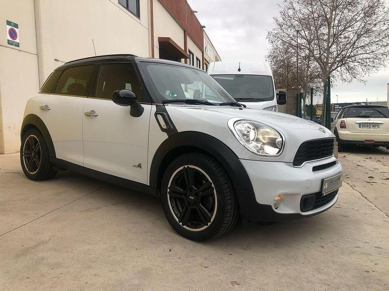 Blanco Usado 2011 Mini Countryman SUV | 12.900 € - Imagen 1/4