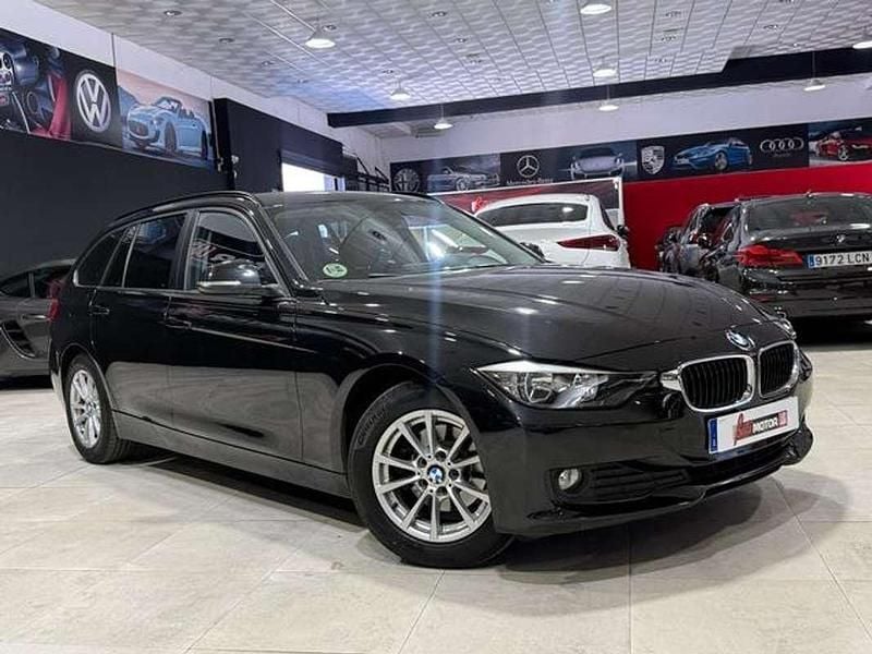 Usado BMW 318 143 CV (105 kW) 2013 Negro Familiar