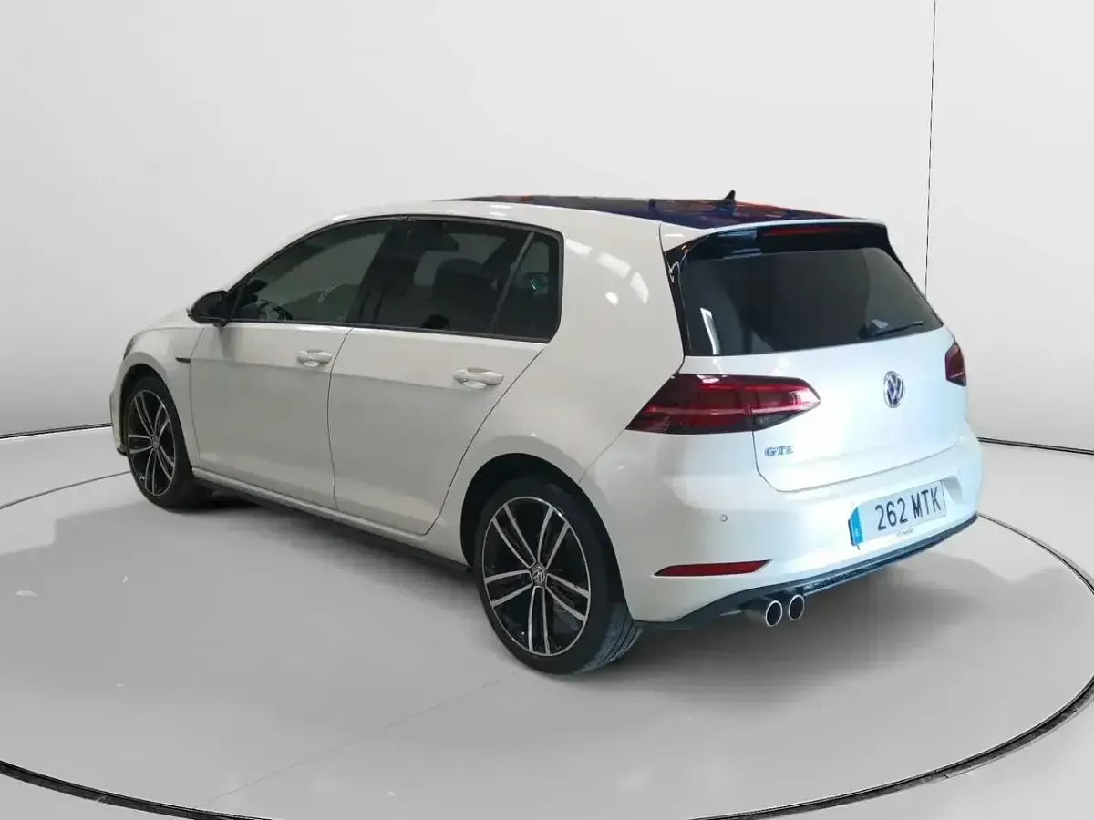 Usado VW Golf VII GTE 204 CV (150 kW) 2020 Blanco Berlina