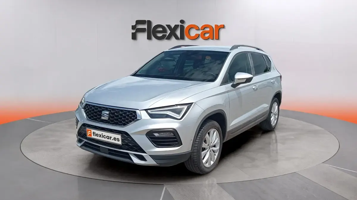 Usado Seat Ateca Style 150 CV (110 kW) 2023 Gris SUV