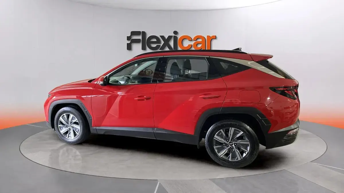 Usado Hyundai Tucson 150 CV (110 kW) 2023 Rojo SUV