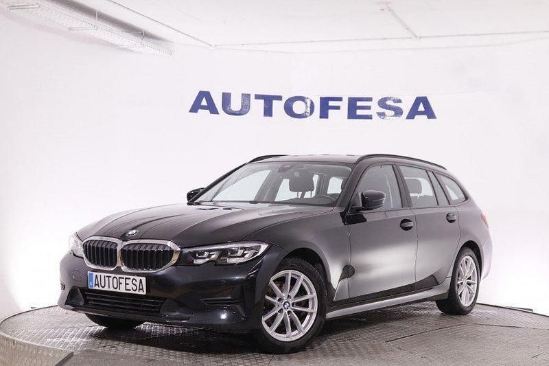 Usado BMW 320e 190 CV (139 kW) 2021 Negro Familiar
