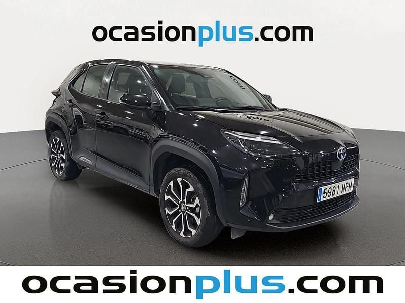 Usado Toyota Yaris Cross Active 116 CV (85 kW) 2024 Negro SUV