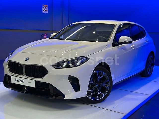 Usado BMW 118 Comfort Edition 150 CV (110 kW) 2025 Blanco Utilitario