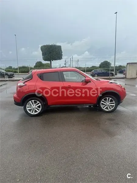 Używany Nissan Juke Acenta 110 KM (80 kW) 2018 Czerwony SUV