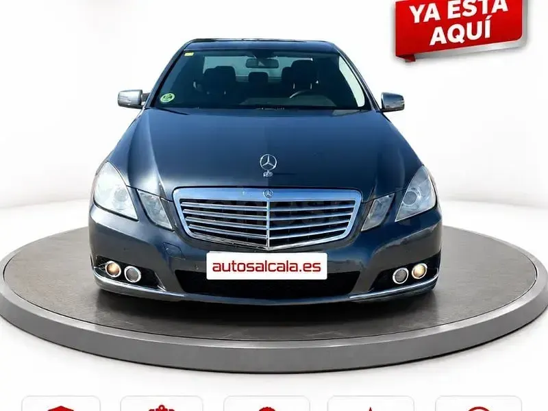 Usado Mercedes E250 Elegance 204 CV (150 kW) 2009 Negro Berlina