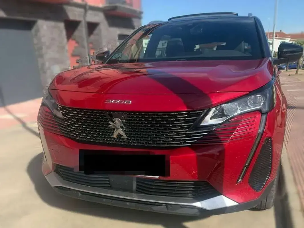 Usado Peugeot 3008 GT-line 181 CV (133 kW) 2021 Rojo SUV