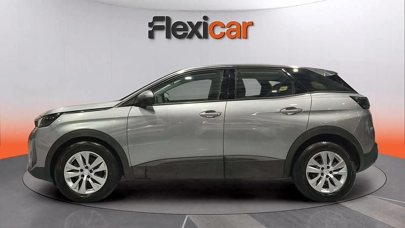 Usado Peugeot 3008 Active 131 CV (96 kW) 2021 Gris SUV