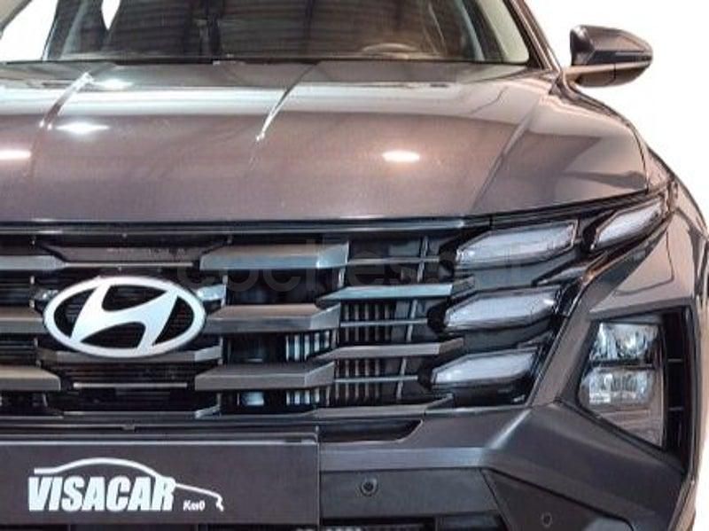 Usado Hyundai Tucson 160 CV (117 kW) 2025 Gris / plata SUV