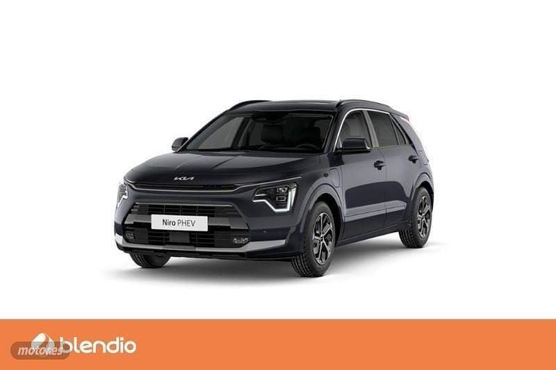 Gris Nuevo 2025 Kia Niro SUV | 46.700 € - Imagen 1/4