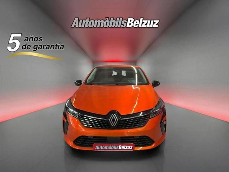 Usado Renault Clio V Evolution 91 CV (66 kW) 2024 Naranja Utilitario
