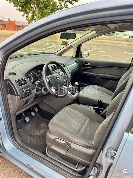 Usado Ford C-MAX Ambiente 90 CV (66 kW) 2005 Gris / plata Monovolumen