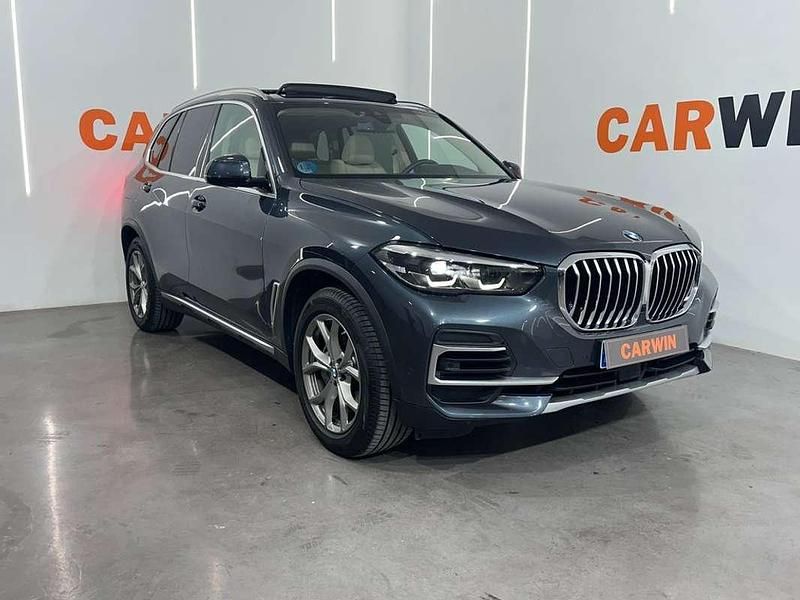 Usado BMW X5 Comfort Edition 286 CV (210 kW) 2022 Gris SUV