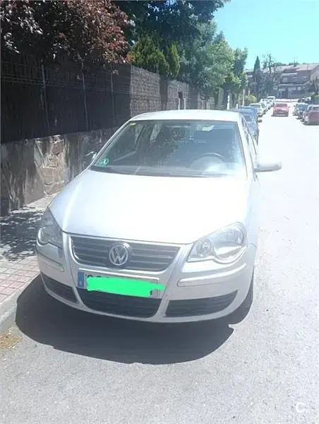 Usado VW Polo Advance 75 HP (55 kW) 2006 Cinzento Citadino
