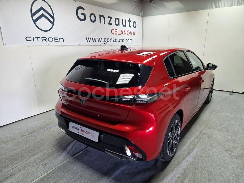 Usado Peugeot 308 Allure 130 CV (95 kW) 2024 Rojo Berlina