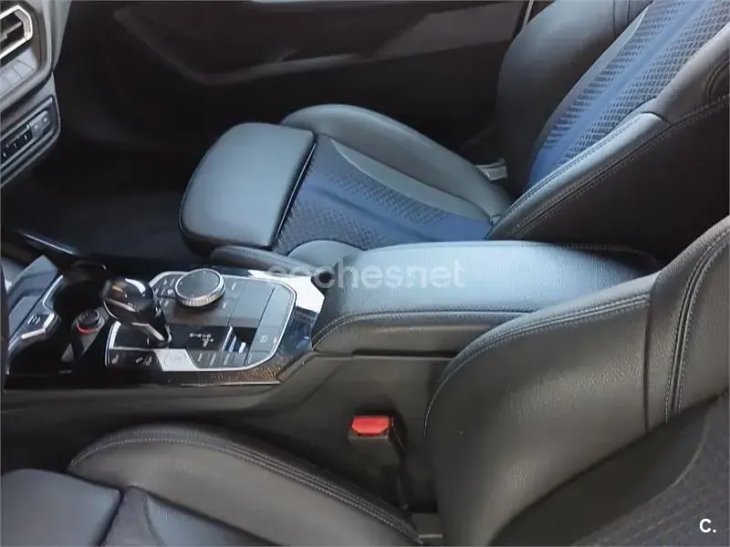 Usado BMW 118 150 CV (110 kW) 2022 Blanco Berlina