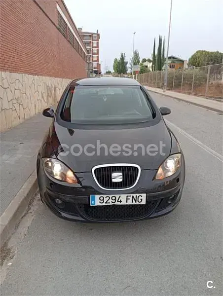 Usado Seat Toledo Sport 140 CV (102 kW) 2007 Negro Utilitario