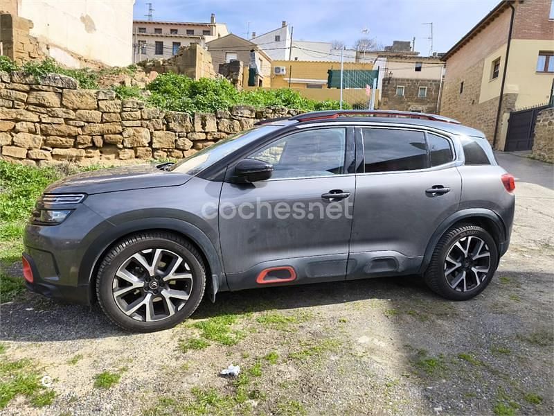Usado Citroën C5 Aircross Comfort 177 CV (130 kW) 2019 Gris / plata SUV