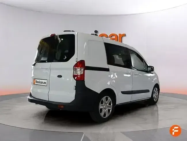 Usado Ford Transit 75 CV (55 kW) 2018 Blanco Berlina