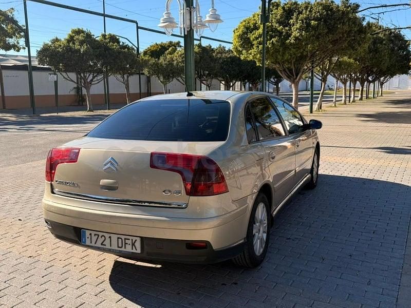 Usado Citroën C5 Exclusive 136 HP (100 kW) 2005 Bege Sedan