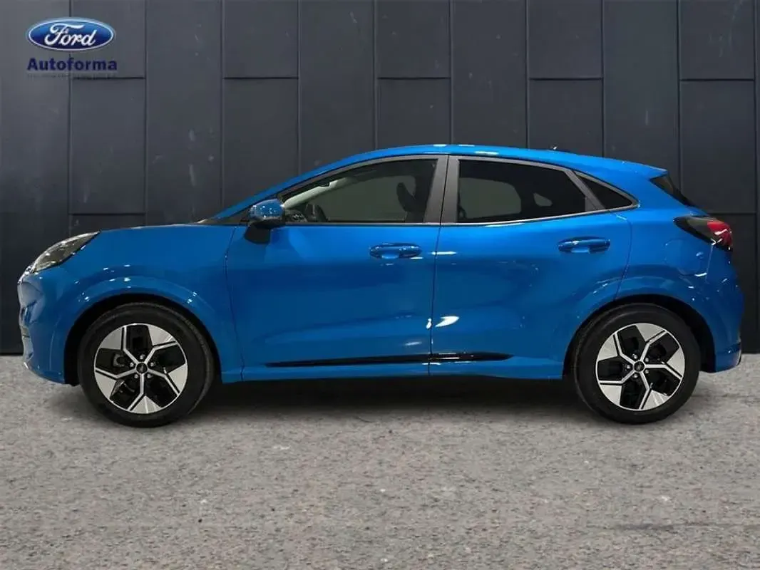 Käytetty Ford Puma Gen-E 124 kW (169 HP) 2025 Sininen Katumaasturi